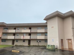 1200 Tallwood Ave APT 102, Hollywood, FL 33021