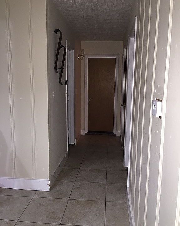 1st image of 364 Barnes St