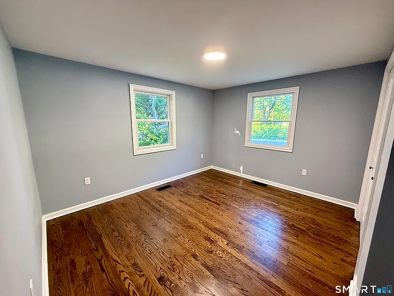 28 S Cliff St — Photo 19