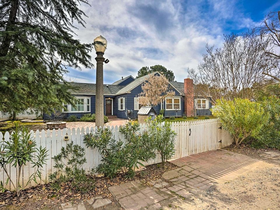 1st image of 4877 N Arcade Ave