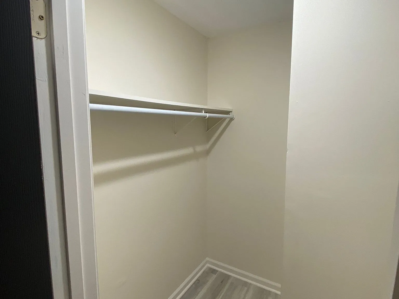100 Fieldcrest Drive - 1 — Photo 2