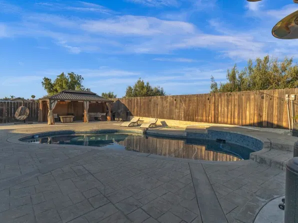 133 N Stephanie Ln N, El Cajon, CA 92019