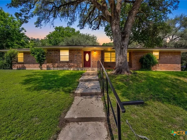 1318 Live Oak Dr, Belton, TX 76513