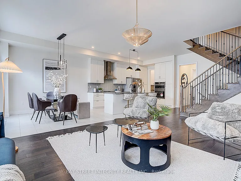 38 Settlers Rd E — Photo 24