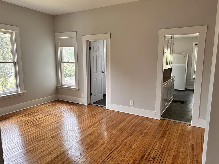 333 Raymond St #2 — Photo 4