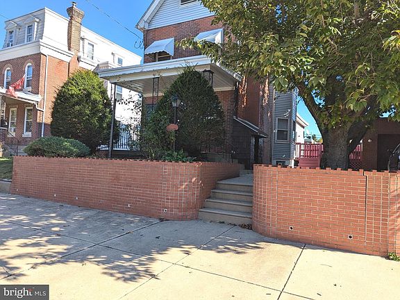 2nd image of 4517 Comly St