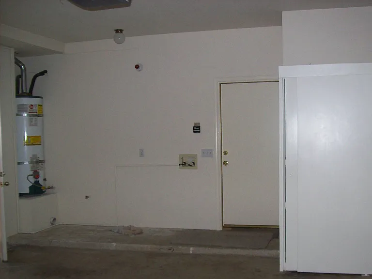 8248 Red Hill Country Club Dr — Photo 22