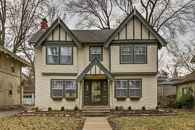 1st image of 1009 W Gregory Blvd