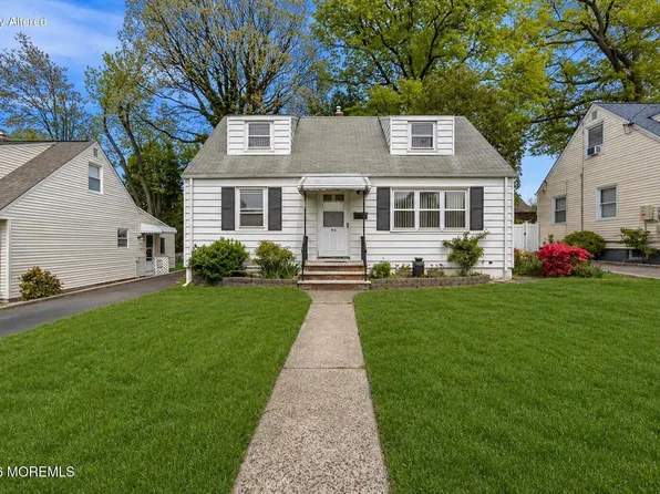 93 Willow Street, Elmwood Park, NJ 07407