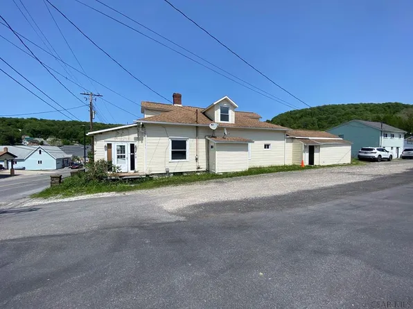 410 Cedar St, Beaverdale, PA 15921