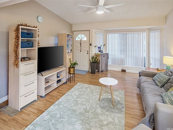 2nd image of 545 Mananai Pl #28R