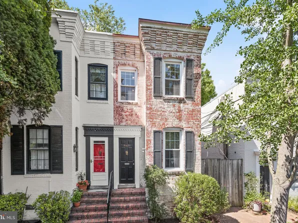 2805 Olive St NW, Washington, DC 20007