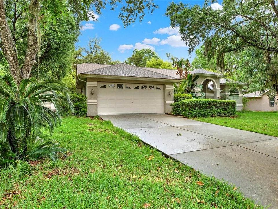 1st image of 642 Erin Way