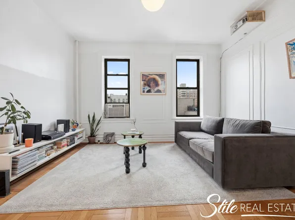 277 Washington Avenue image 1 of 8