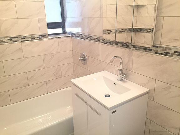 5th image of 385 E 18th St APT 2C