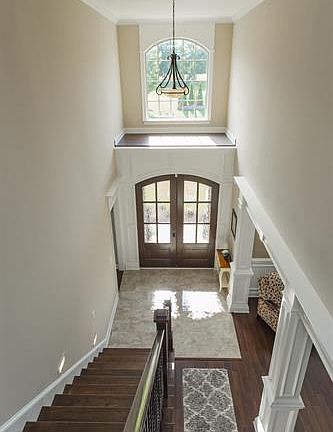 5th image of 3247 Folcroft Dr