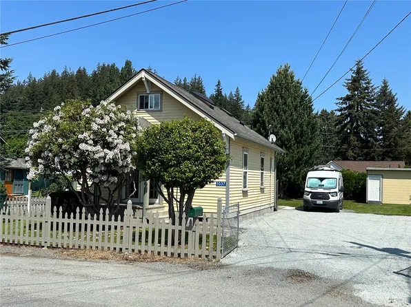 1037 Hazel Avenue, Burlington, WA 98233