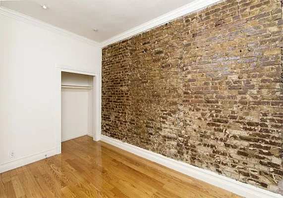 Rented by Icon Realty Management | media 6