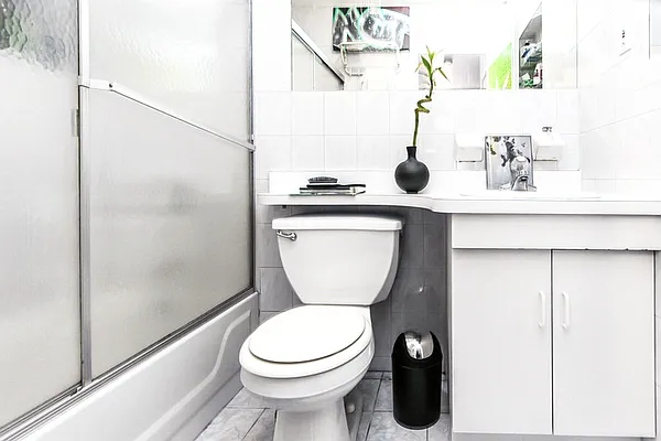 Rented by J Misrahi Realty Corp | media 23