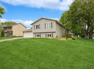 7817 W 103rd St, Bloomington, MN 55438