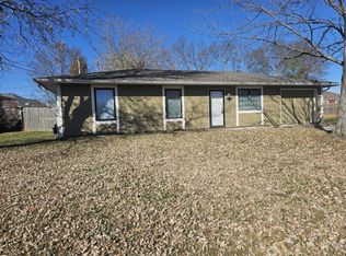 504 W Cumberland Dr, Edgerton, KS 66021