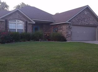 420 Beca Ln, Prairie Grove, AR 72753