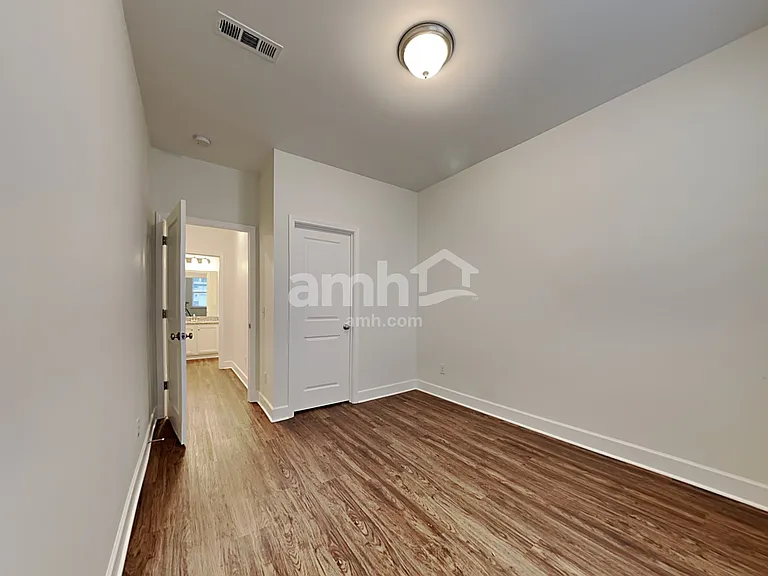 428 Bluewater Dr — Photo 29