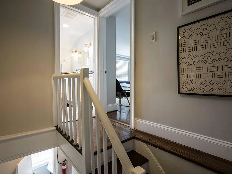 1220 Bank St NW — Photo 23