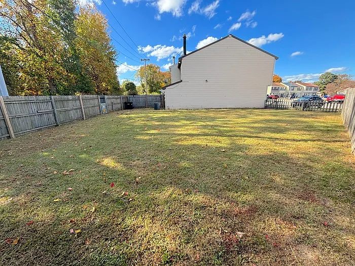 3725 Sugar Creek Cir — Photo 25