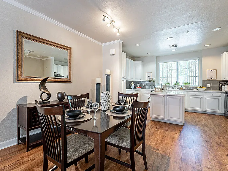 Palazzo Townhomes — Photo 29