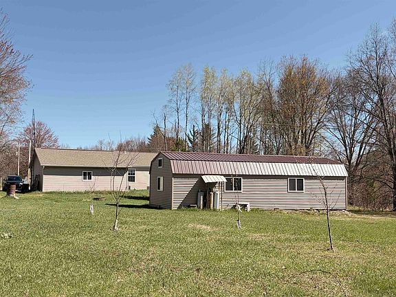 2nd image of 2020 E Long Lake Rd