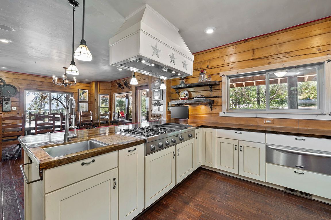 next background image