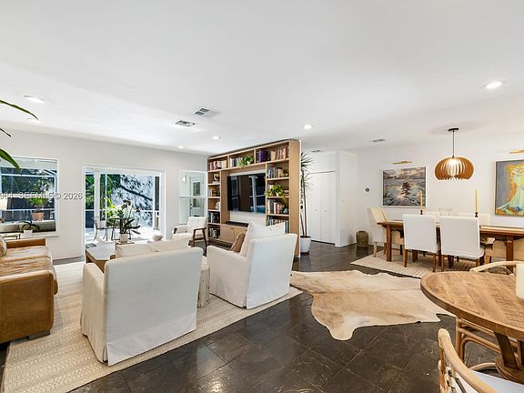 3rd image of 5100 SW 75th St