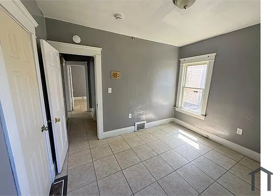 12521 Locke Ave #LOWER — Photo 11
