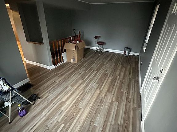 5th image of 3245 Coles Ave