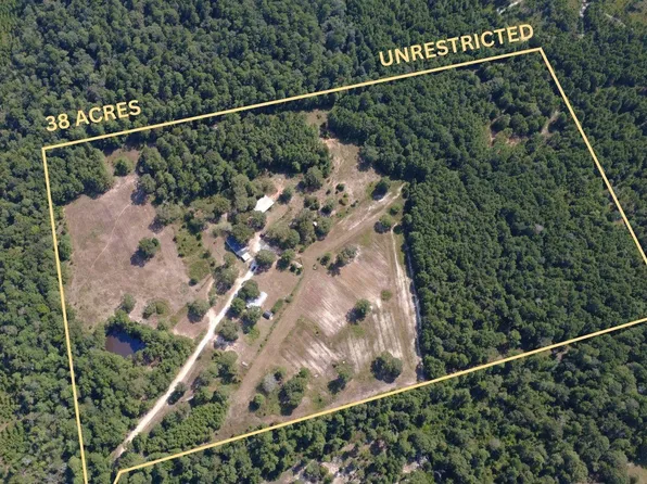 281 McGehee Rd, Willis, TX 77378