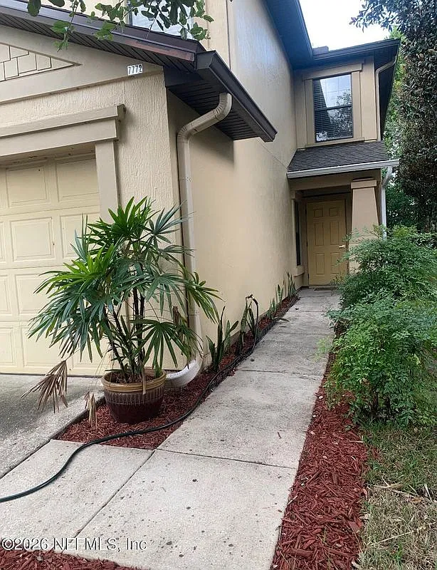 3 bed, 3.0 bath, 1508 sqft, $1,550 — Photo 1