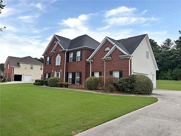 2nd image of 760 Virginia Highlands