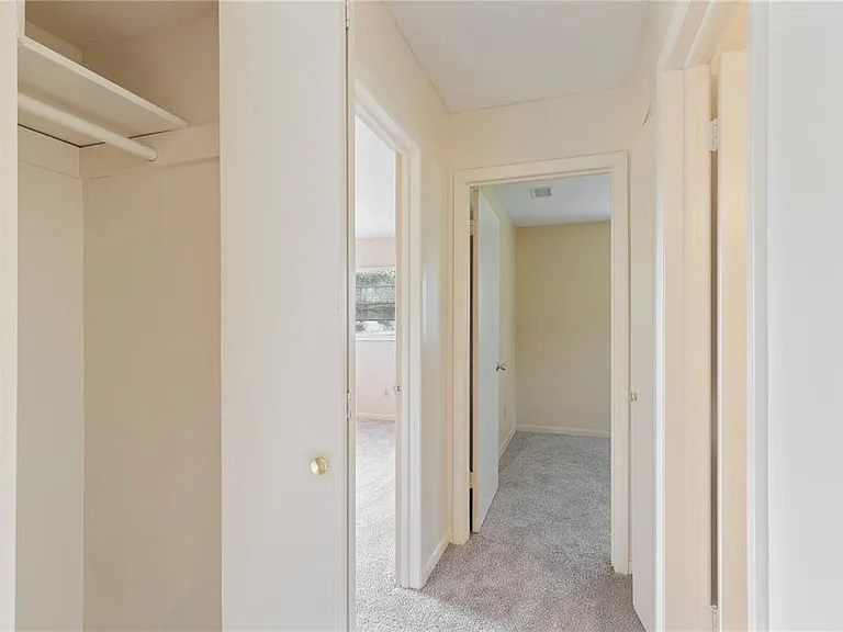 12215 Leanne Dr — Photo 11