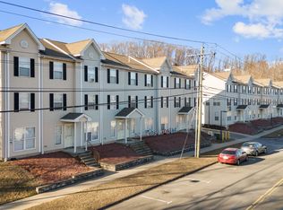 Pine Rock Student Living, Hamden, CT 06514