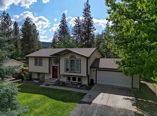 103 E Forest Ct, Nine Mile Falls, WA 99026