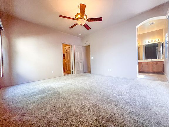 4th image of 274 S Wild Horse Way