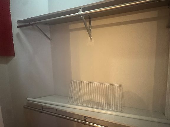 4th image of 41 Randolph Ave #1