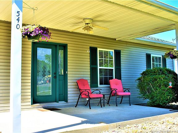 3rd image of 540 Brigetta Dr NE
