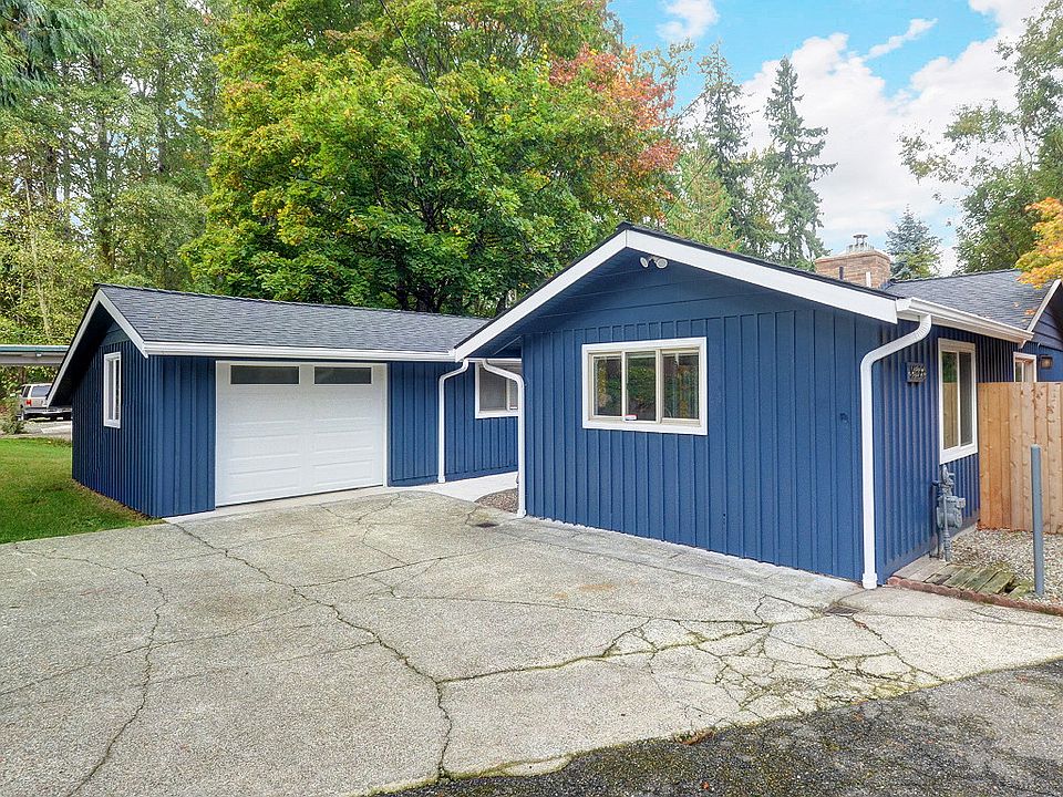 1st image of 16320 SE Newport Way