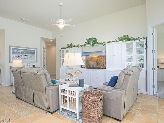 5th image of 5465 Katia Ct