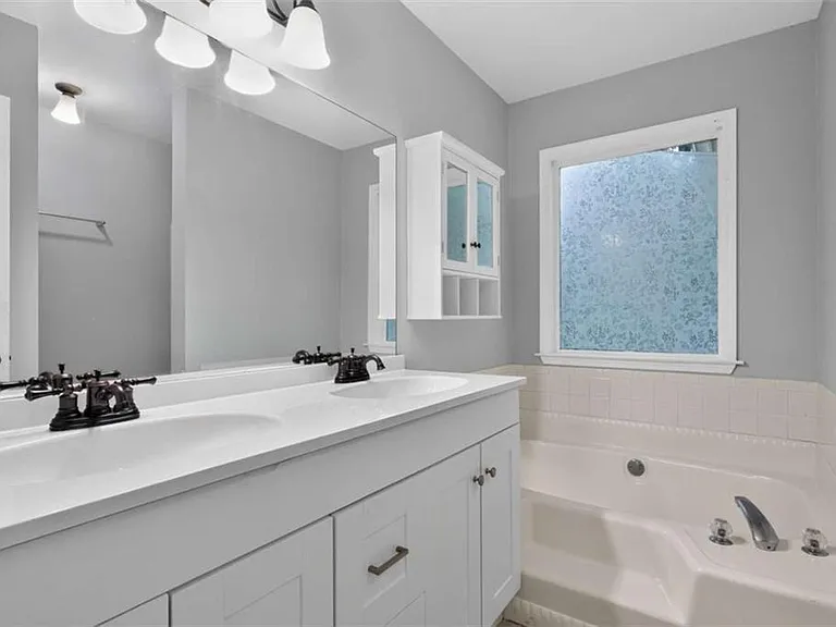 47 Sunhigh St — Photo 11