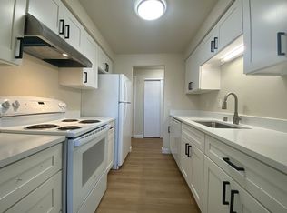 306 Stanford Dr APT H, Mount Vernon, WA 98273