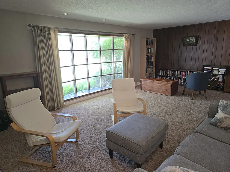 2208 Wyld Dr — Photo 7