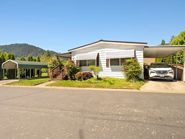 515 E Main St Unit 1, Rogue River, OR 97537